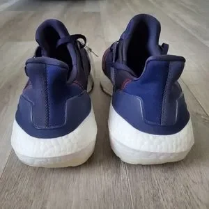 Adidas Men’s Ultraboost 22 Denim Shadow Navy GX9146 Running Shoes - Size 9.5 adidas UltraBoost 22  main image 4